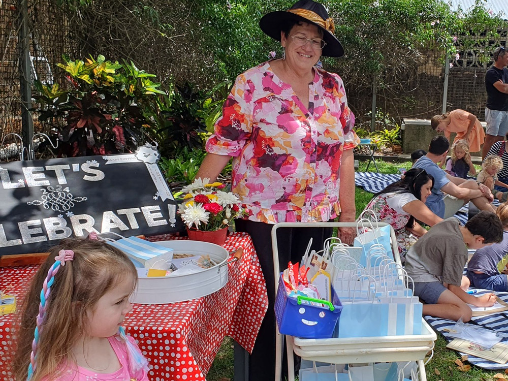 Julie Bushnell the creator of the wonderful Poppins displays