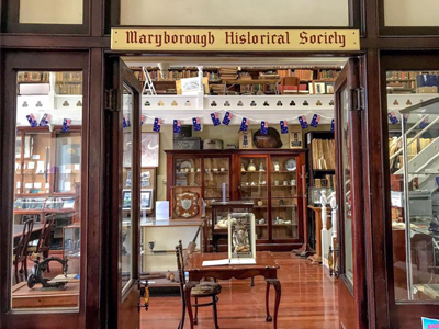The entrance way in to the Historical Society Museum, inside the Maryborough School of Arts building. Photo from 2020.